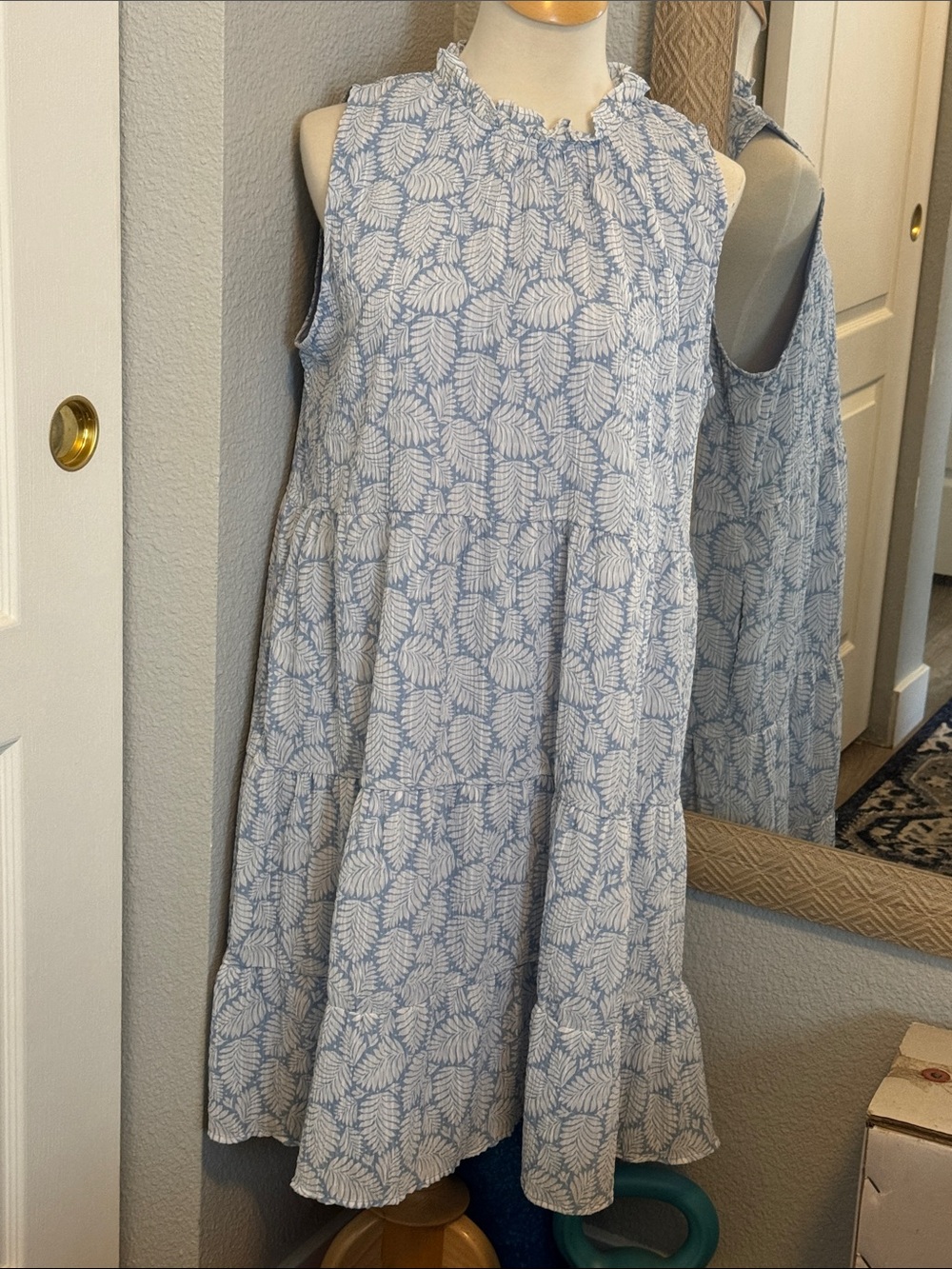 LOFT Light Blue & White Leaf Tiered Sleeveless Dress